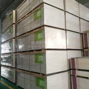 阻燃剂对阻燃木质材料理化性能的影响